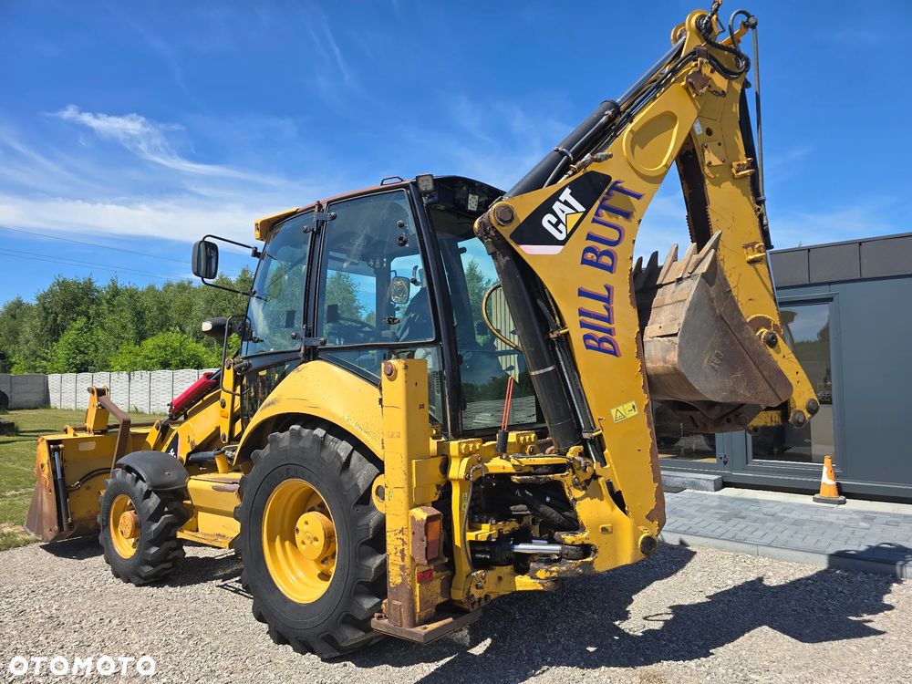 Caterpillar - 5