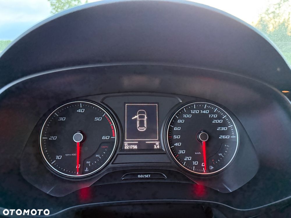 Seat Leon 1.6 TDI DPF Style - 10