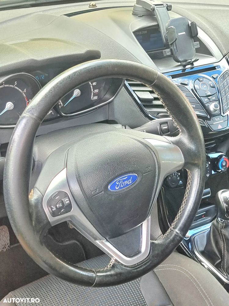Ford Fiesta 1.0 Start Stop Titanium - 11