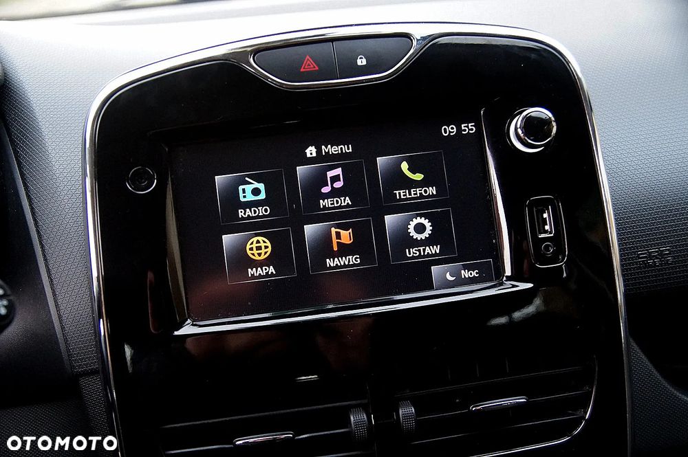 Renault Clio 1.2 16V 75 Experience - 14