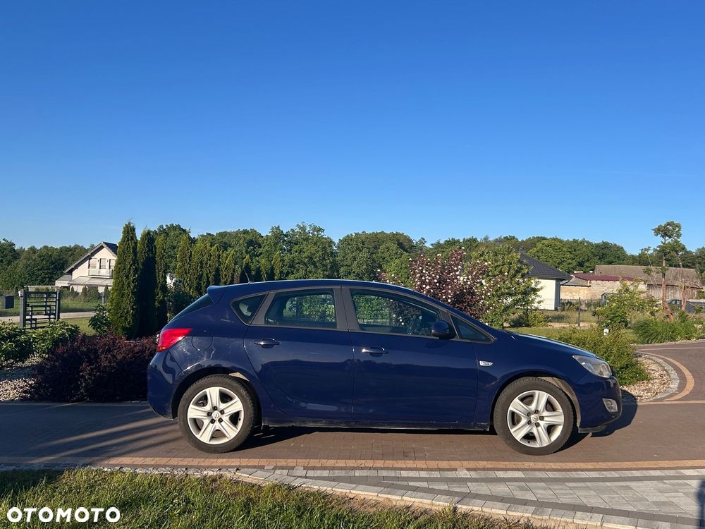 Opel Astra 1.7 CDTI - 3