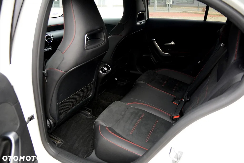 Mercedes-Benz Klasa A 200 7G-DCT AMG Line Advanced Plus - 21