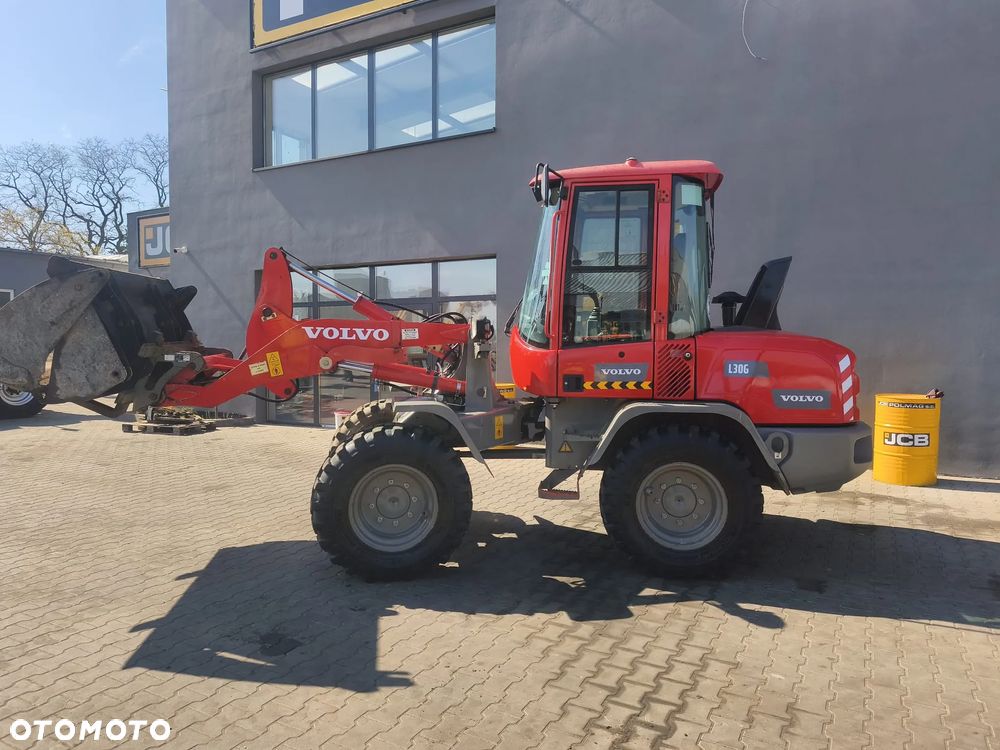 Volvo L30 G - 2