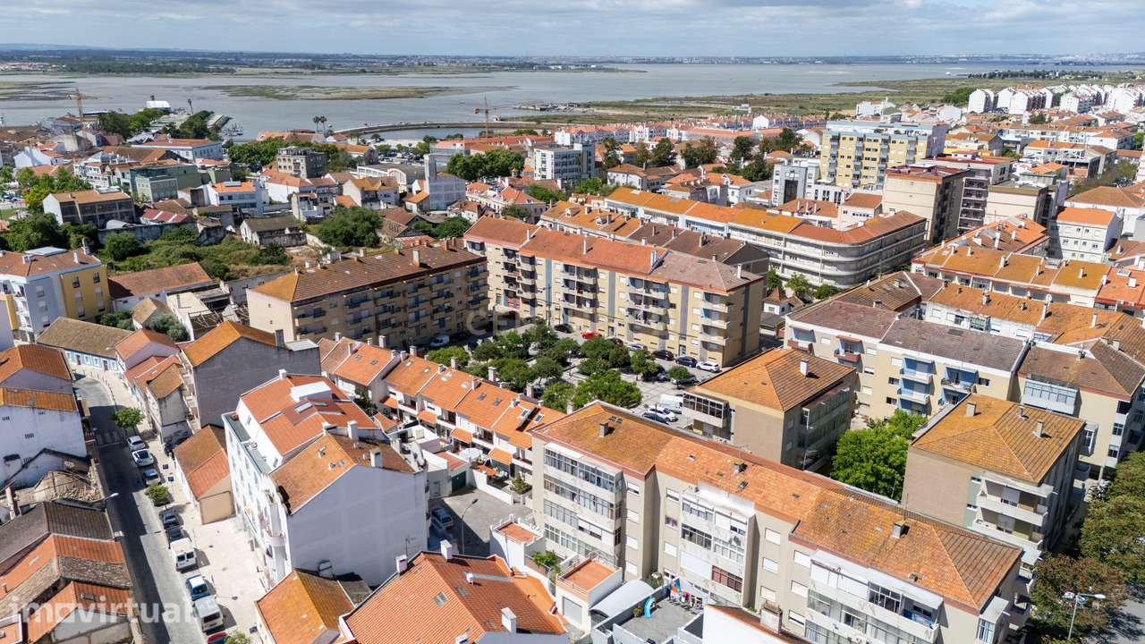 Apartamento T2 em Montijo com garagem e terraço. - Grande imagem: 5/39
