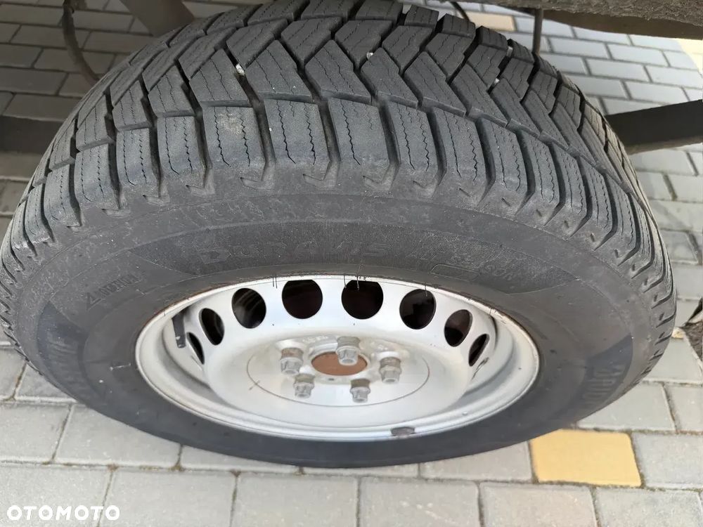 Volkswagen E-CRAFTER - 39