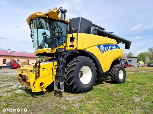 New Holland CR 8070 - 2014 ROK - NOWSZY MODEL - VARIFEED 7.62 M