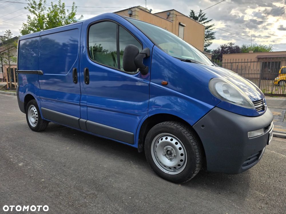Opel Vivaro - 2