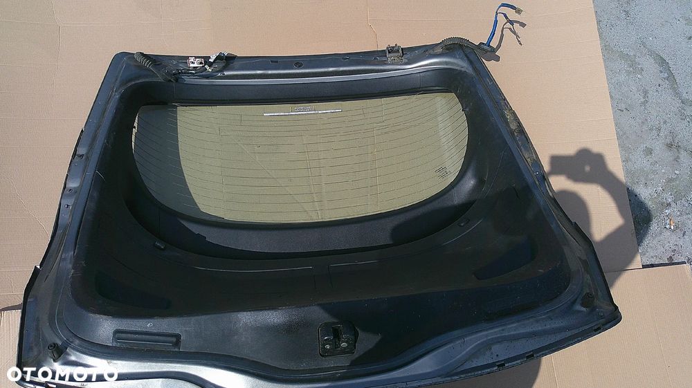 HONDA CIVIC VIII 5D KLAPA TYLNA - 3