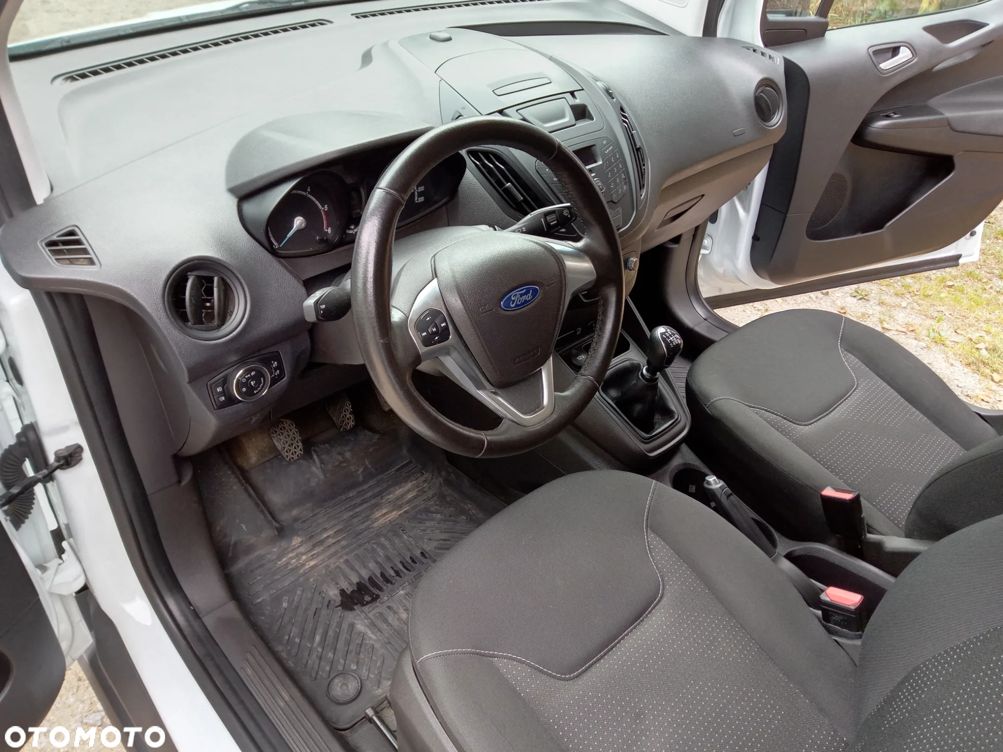 Ford Transit Courier 1.5 TDCi Trend - 6