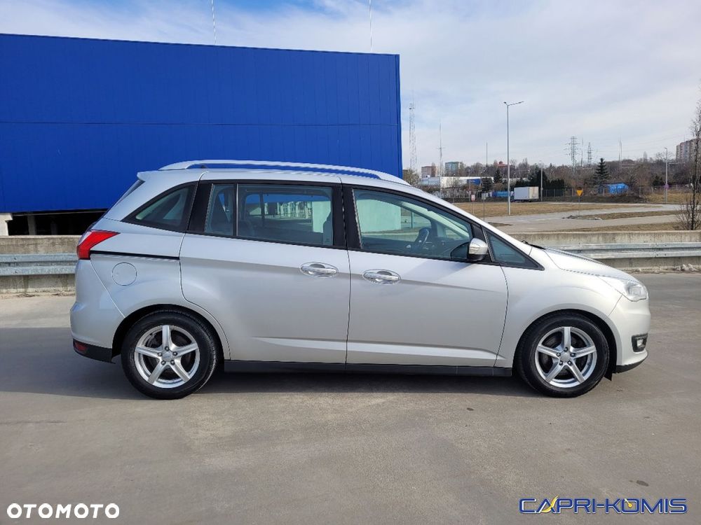 Ford Grand C-MAX - 8