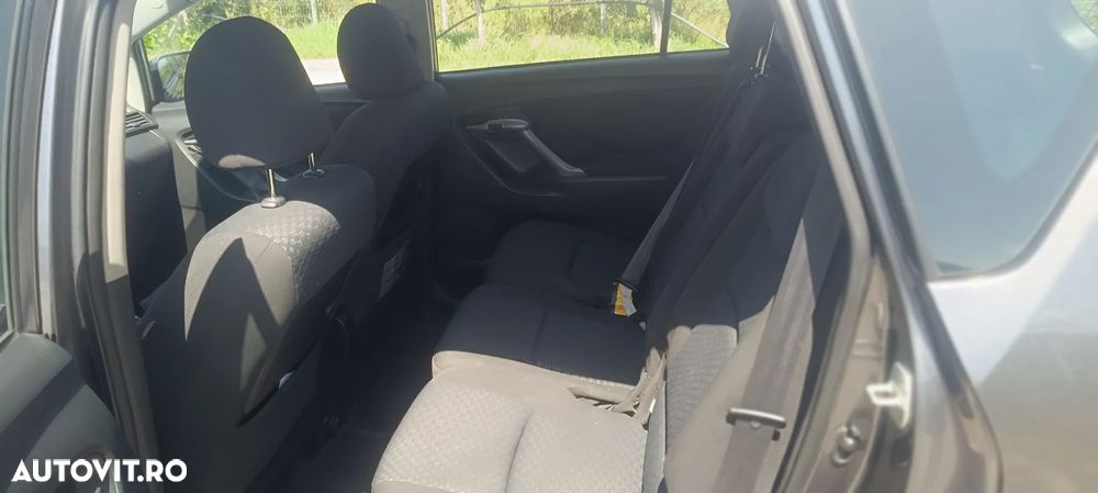 Toyota Verso 2.0 D-4D DPF Sol - 5