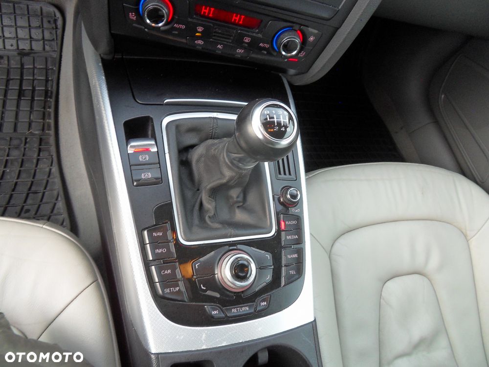 Audi A5 Coupé 2.0 TDI DPF quattro - 16