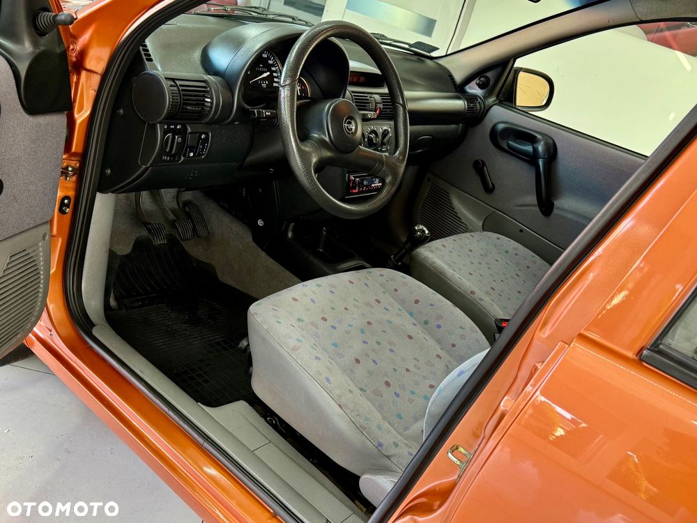 Opel Corsa 2000 photo 5