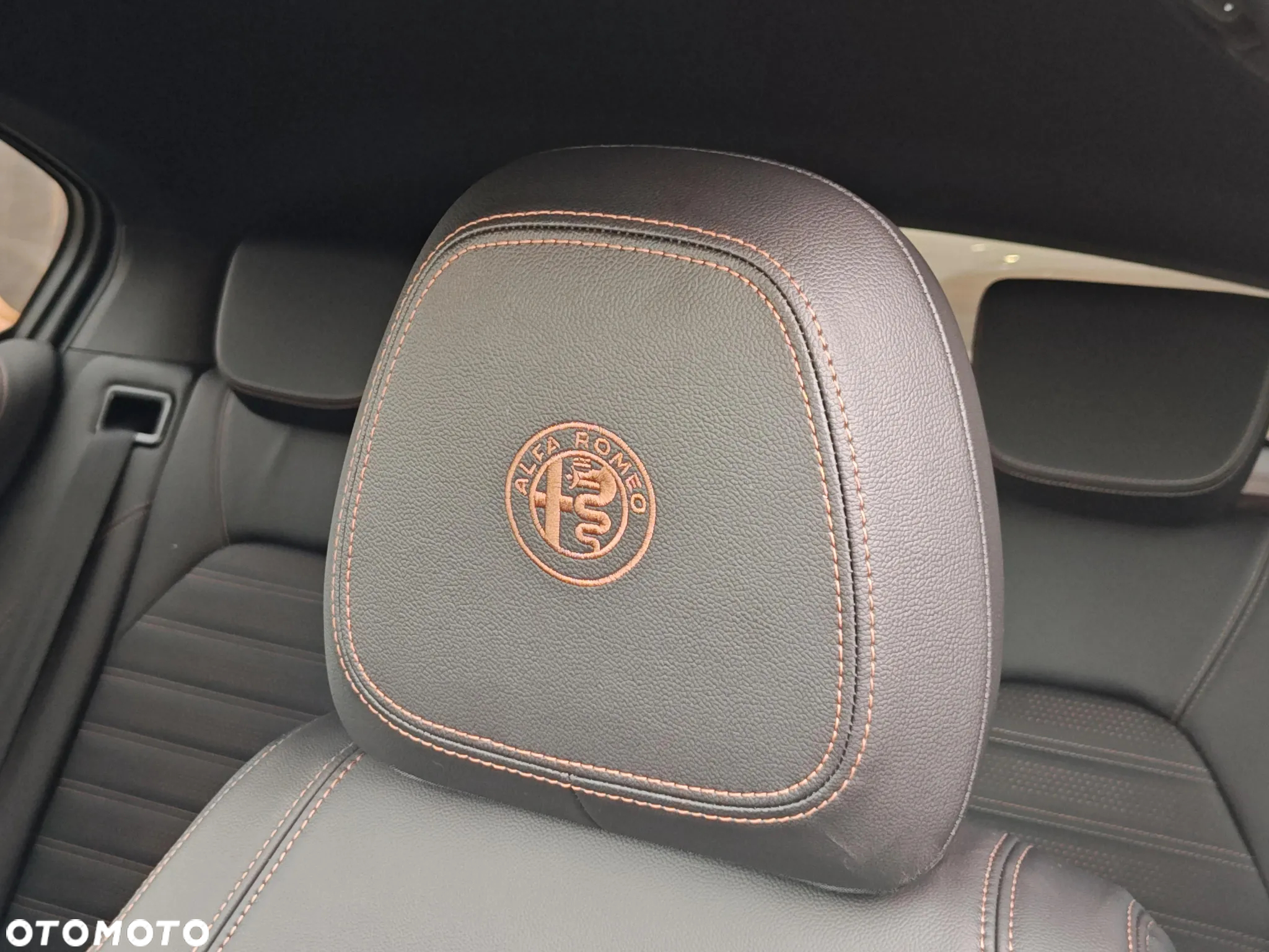 Alfa Romeo Stelvio - 18