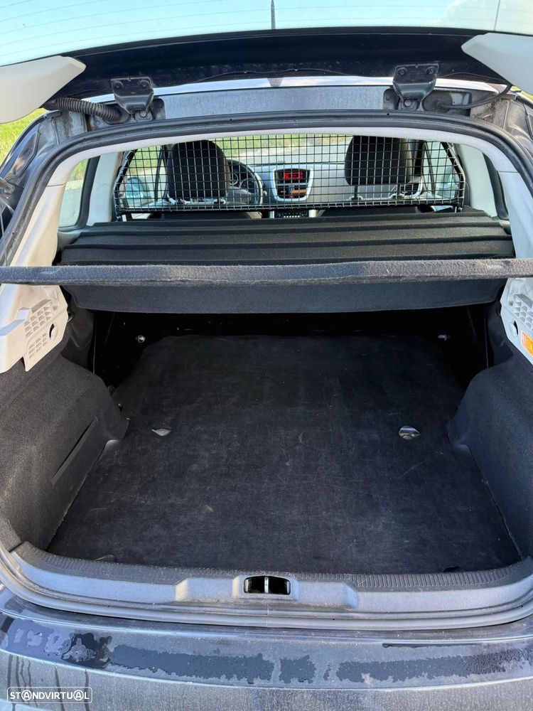 Peugeot 207 1.4 HDi Active - 11