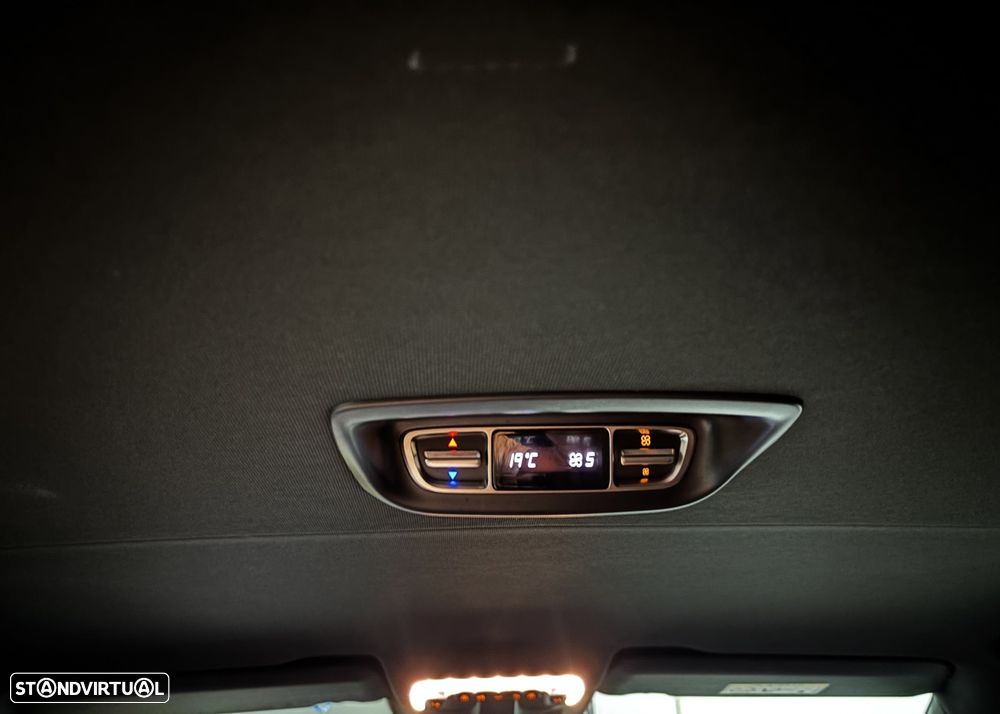 Mercedes-Benz V 250 d Longo Avantgarde - 16