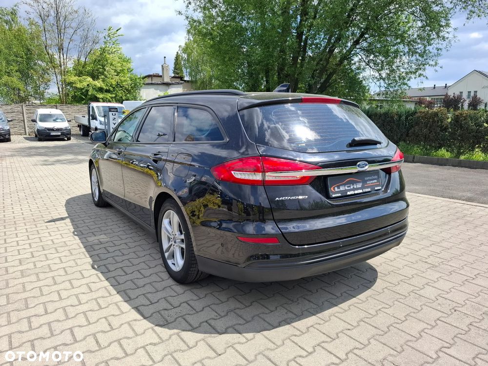 Ford Mondeo SW - 29