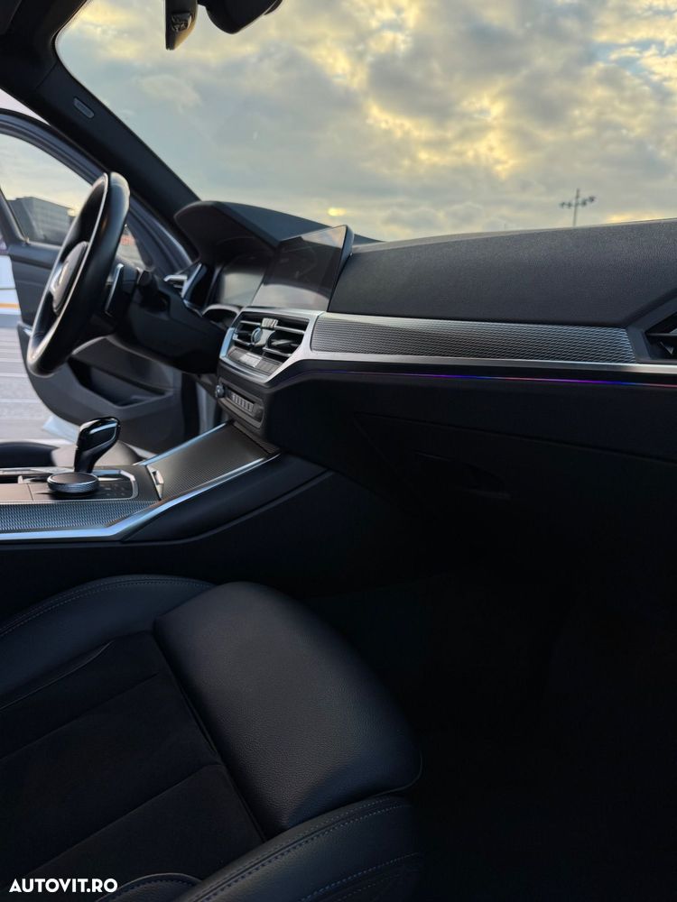 BMW Seria 3 320e Aut. M Sport - 12