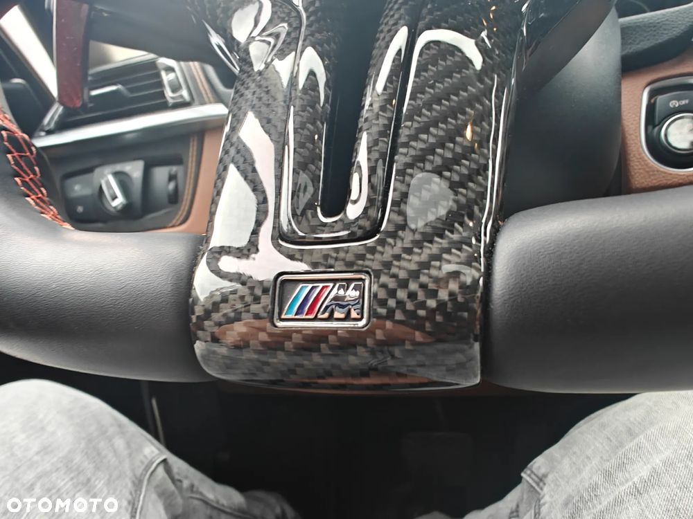 BMW Seria 3 318d Luxury Line - 34