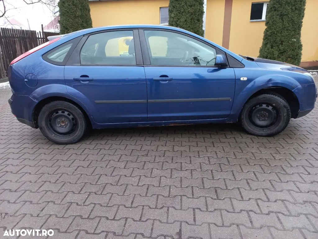 Ford Focus - 2