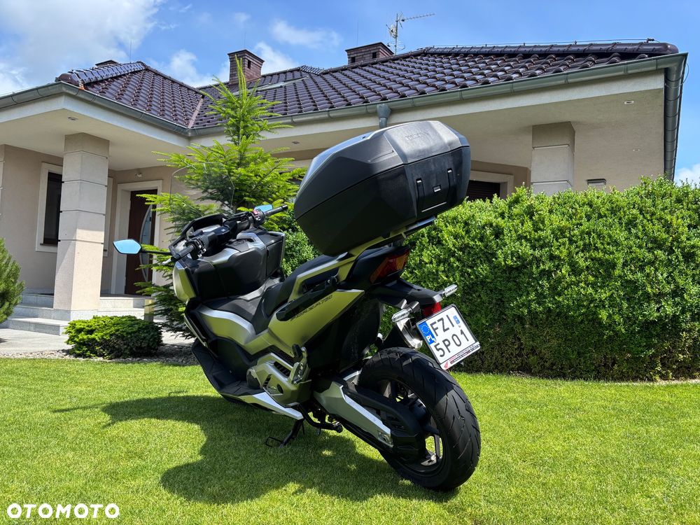 Honda NSS - 6