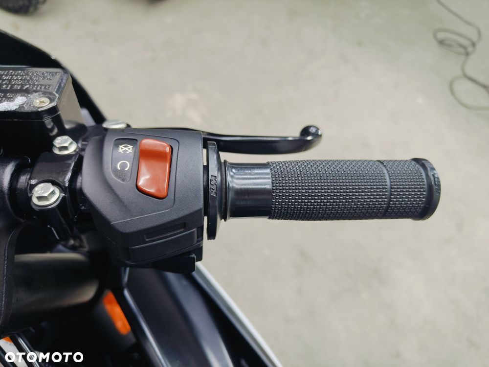KTM RC 125 - 14