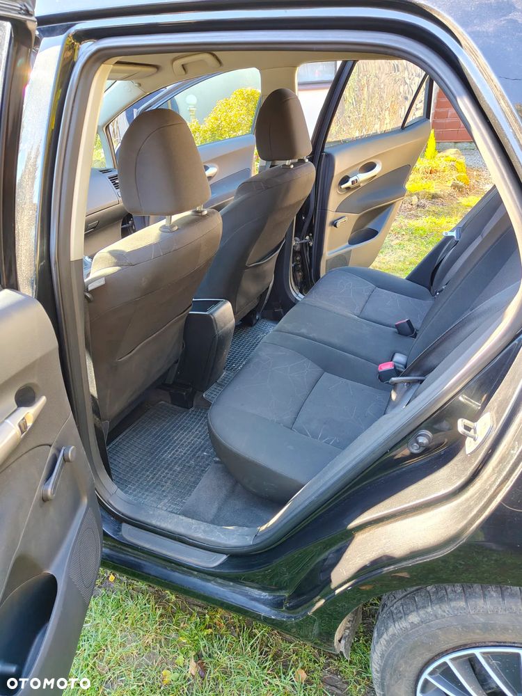 Toyota Auris 1.4 D-4D Terra - 7