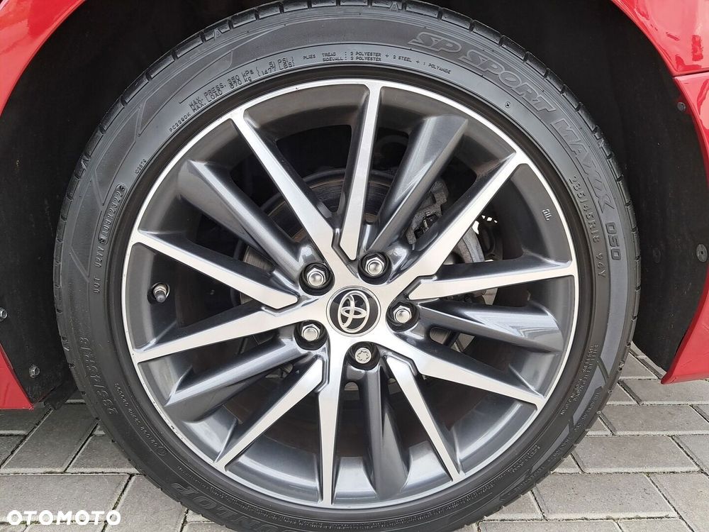Toyota Camry 2.5 Hybrid Executive CVT - 28