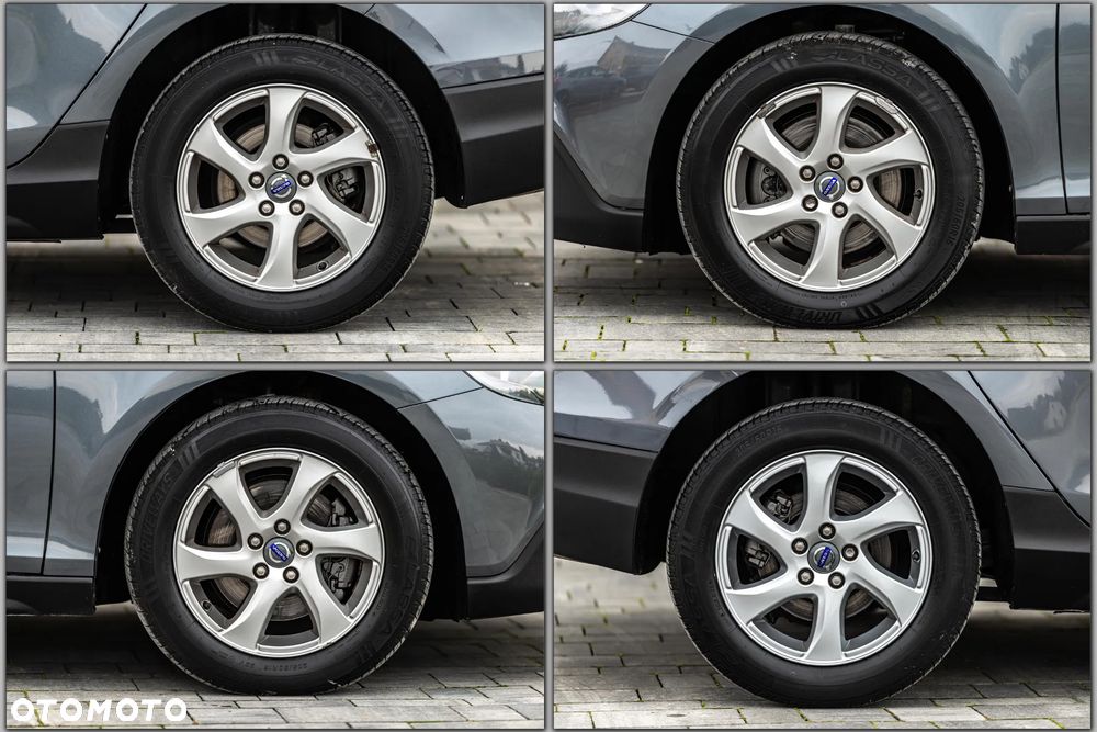 Volvo V40 Cross Country - 21