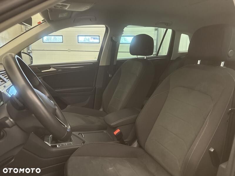 Volkswagen Tiguan 1.5 TSI EVO Elegance DSG - 11