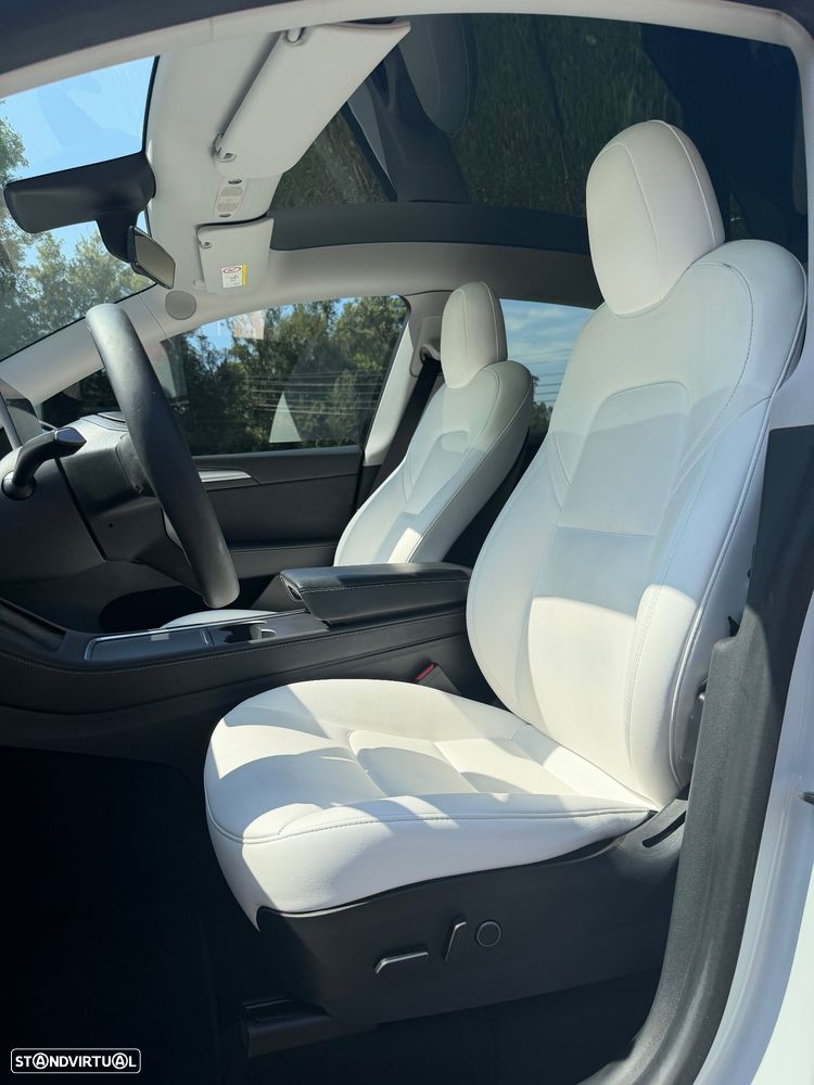 Tesla Model Y Long Range Tração Integral - 21