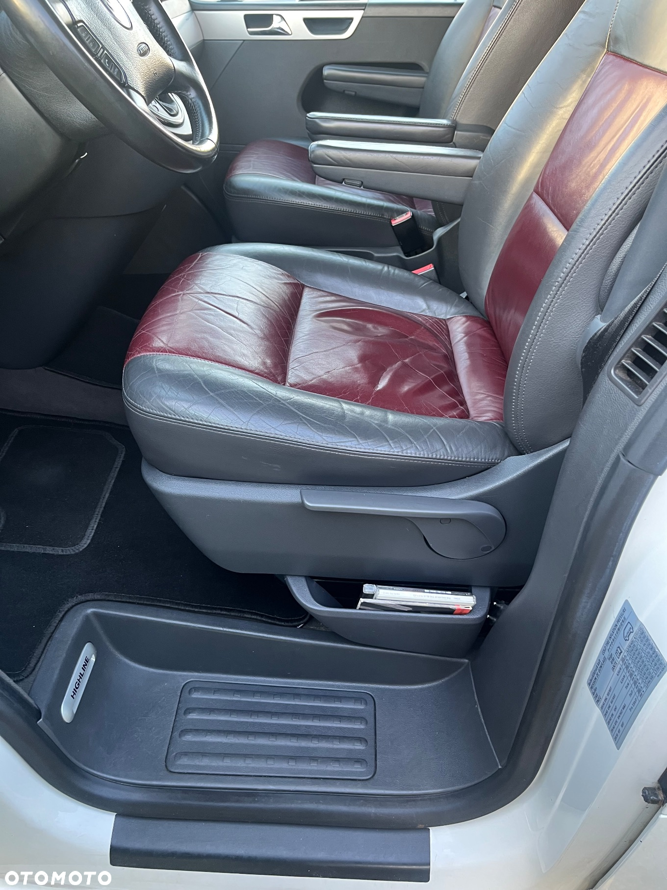 Volkswagen Multivan - 15