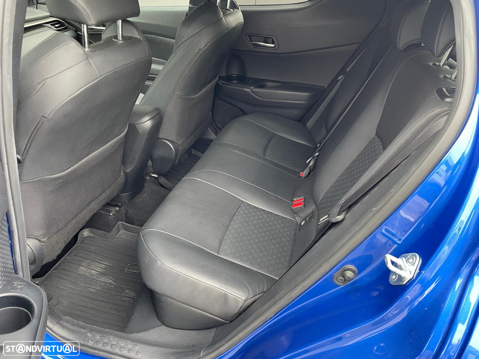 Toyota C-HR - 17