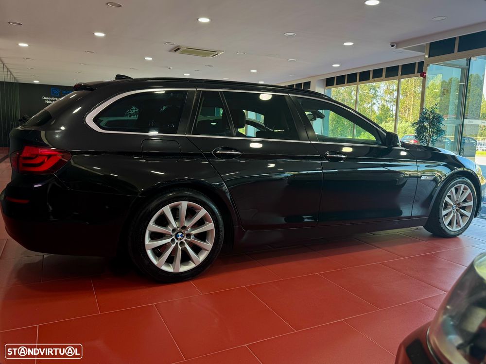 BMW 525 d Exclusive Auto - 4