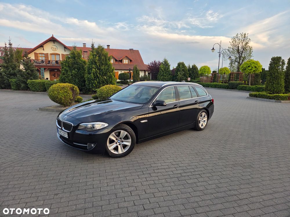 BMW Seria 5 520d - 12