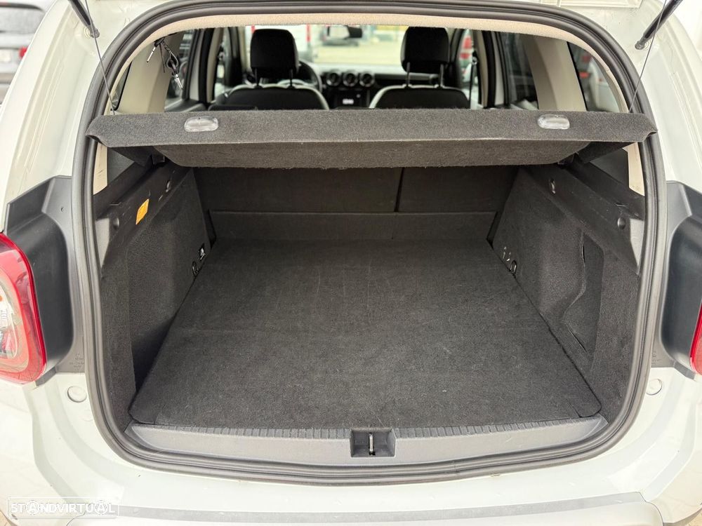 Dacia Duster 1.5 Blue dCi Prestige 4WD - 11