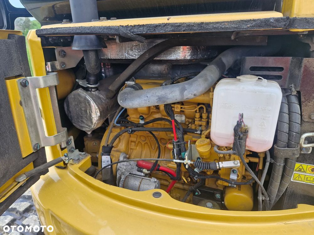 Caterpillar 304 E2 - 9