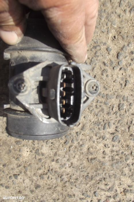 Debitmetru aer Opel Corsa C 1.0 Agila Meriva dezmembrez Opel Corsa C - 3