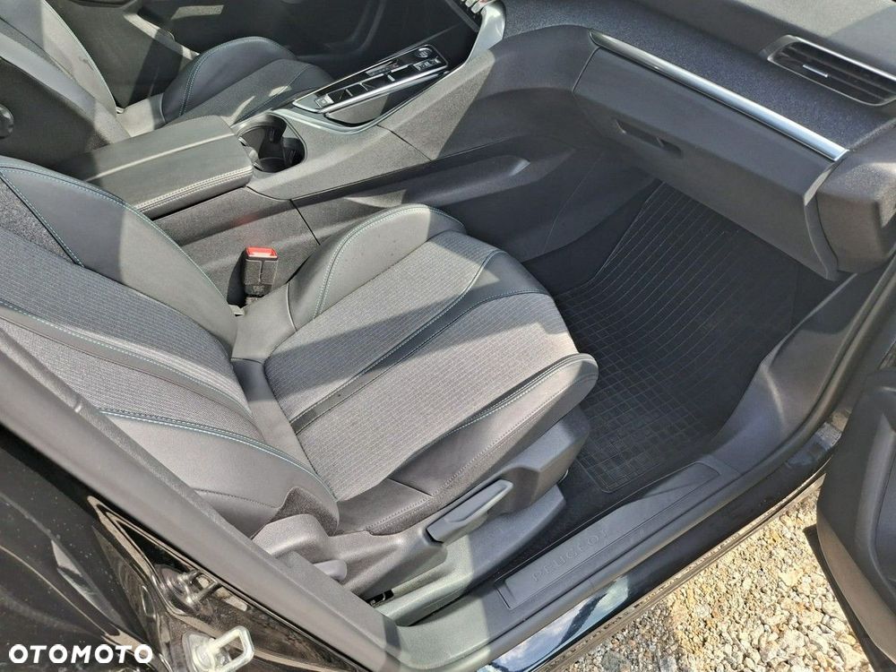 Peugeot 3008 - 14