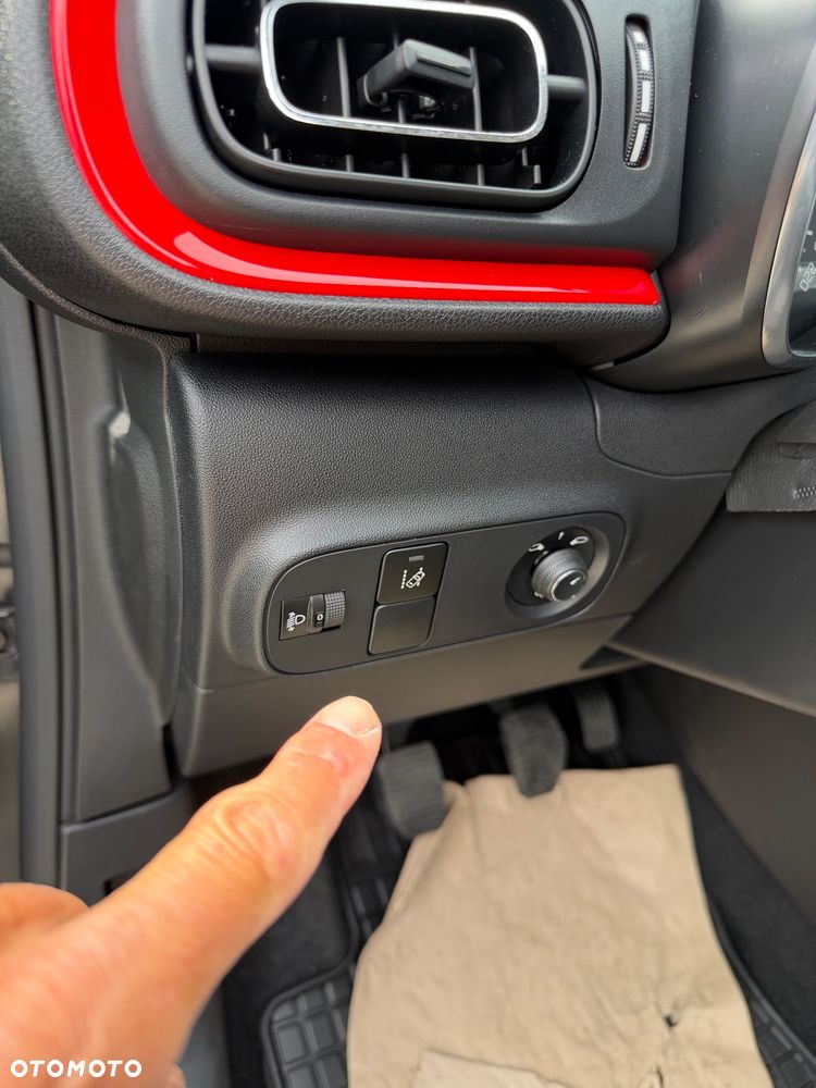 Citroën C3 Pure Tech 82 SHINE - 16