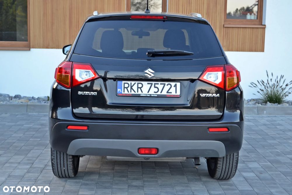Suzuki Vitara - 16
