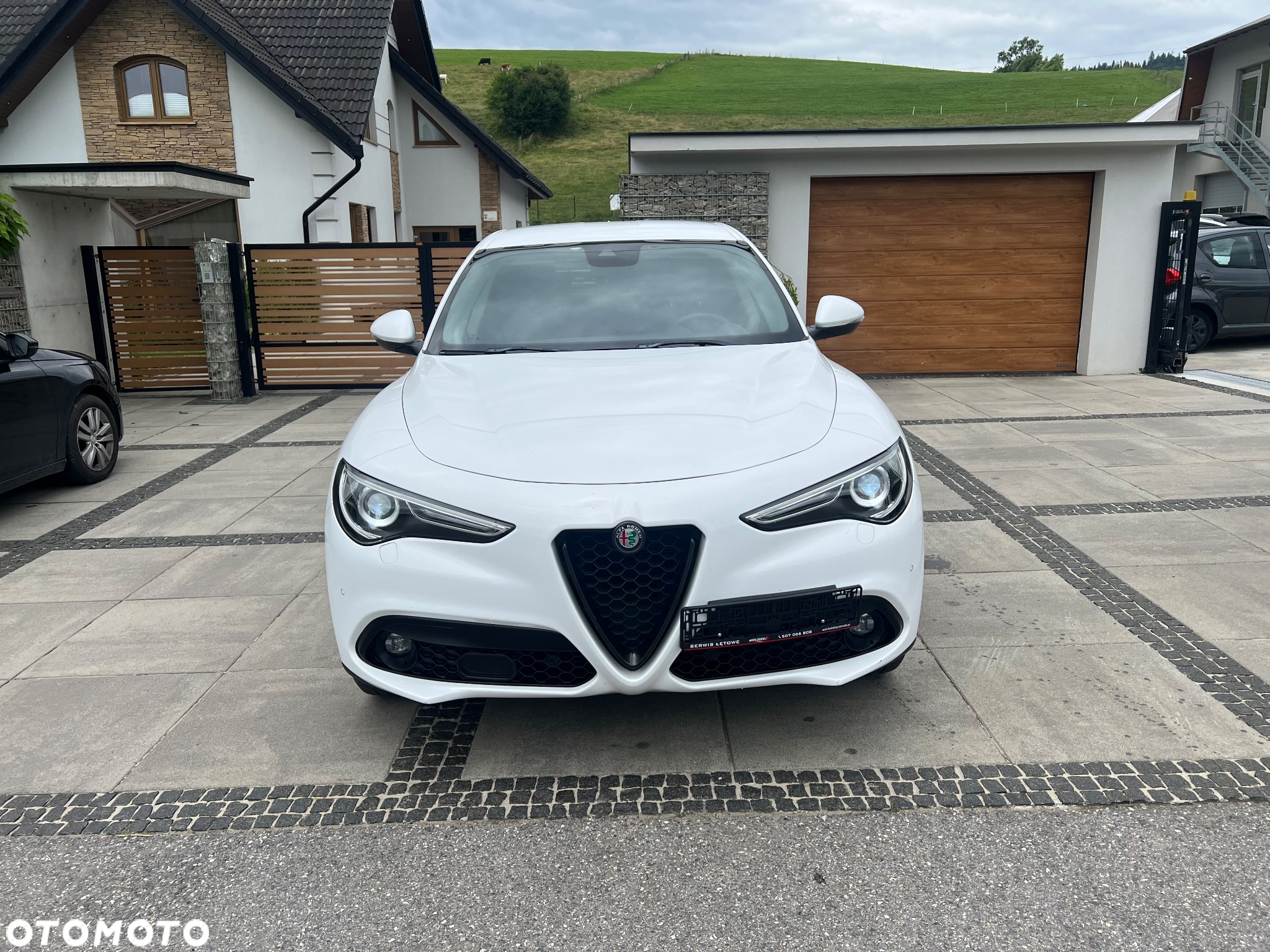 Alfa Romeo Stelvio 2.2 Diesel 16V AT8 Q4 Lusso - 2