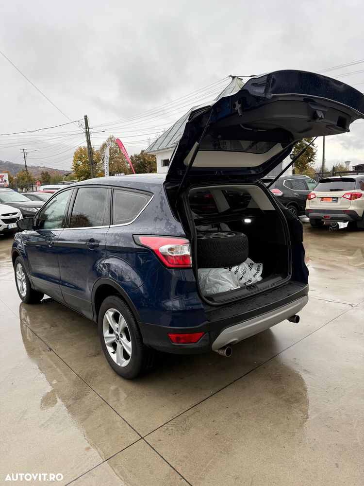 Ford Kuga 1.5 EcoBoost 2WD Trend - 9