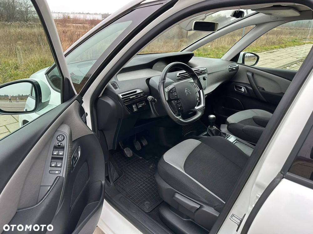 Citroën C4 Picasso e-HDi 115 Intensive - 6