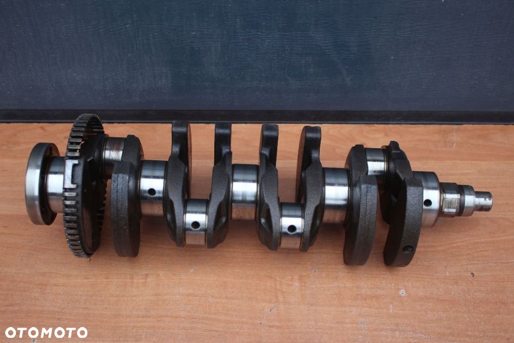 WAŁ KORBOWY OPEL ASTRA H MERIVA A ZAFIRA B 1.6 16V Z16XEP - 1