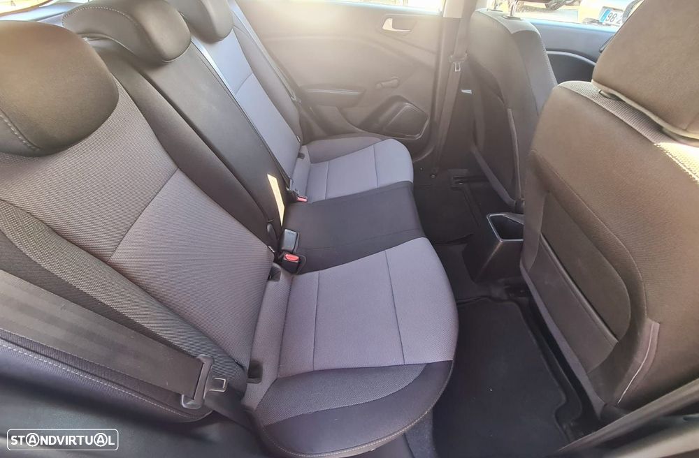 Hyundai i20 1.1 CRDi Access+Bluetooth - 9