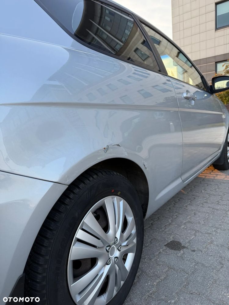 Hyundai Accent 1.6 Style A/C - 13