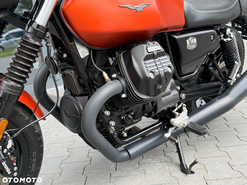 Moto Guzzi V7 - 38