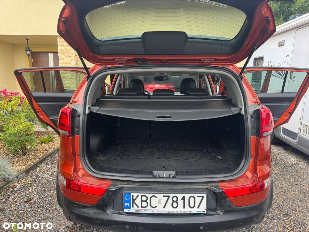 Kia Sportage 2.0 CRDI L AWD - 11
