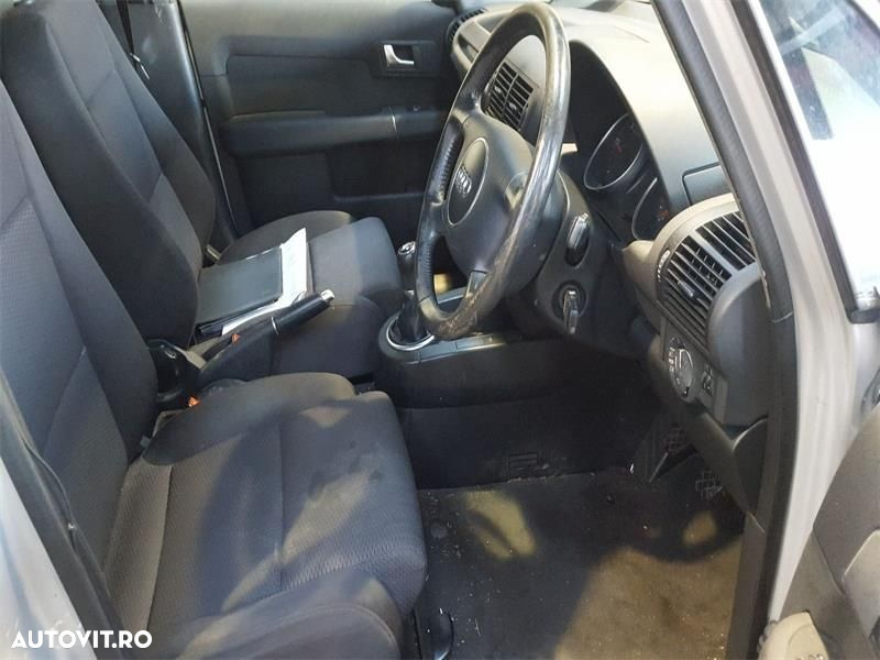 Dezmembrez Audi A2 1,4 1422 TDI - 5